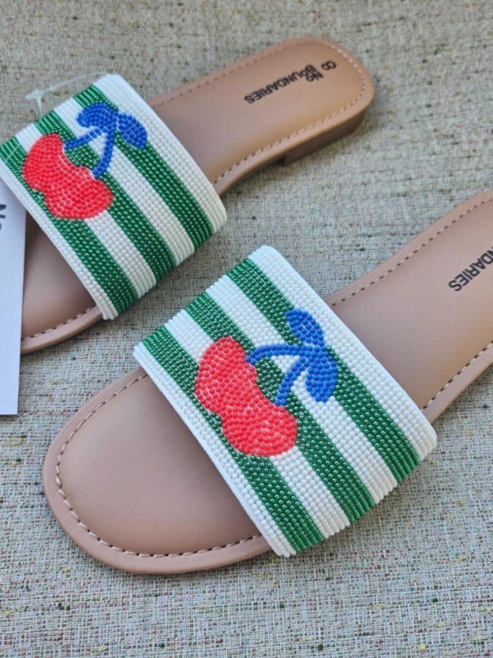 No Boundaries Women Sandal Flat Beaded Cherry Slide Shoe Size 8 NWT